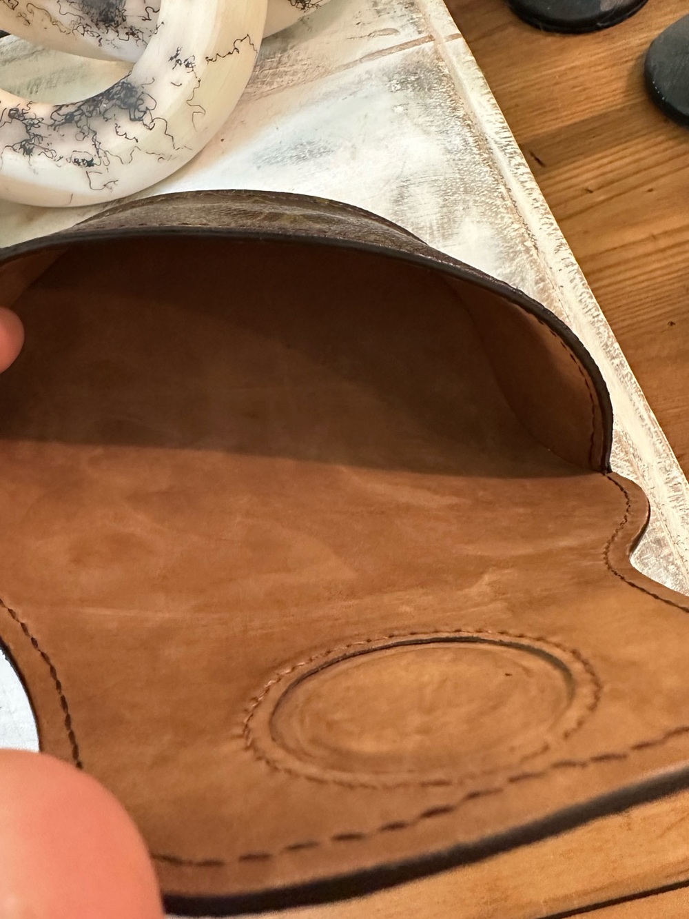Xl Handcrafted Leather Sunglasses Case - Picture 6 of 10